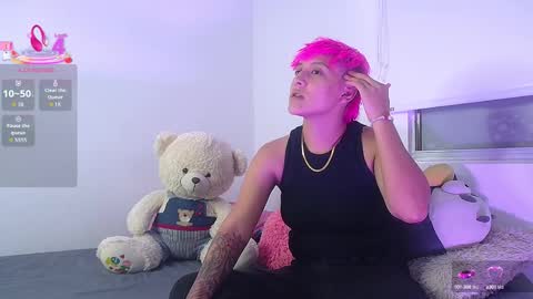 Snapshot of brianna_hard chatting on September 16, 2025, 2:01 am Brianna online show from September 16, 2025, 2:01 am