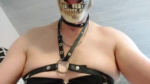 Snapshot of brianriver chatting on January 24, 2025, 9:17 am brianriver online show from January 24, 2025, 9:17 am