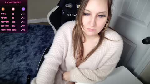 brookebee online show from February 28, 2025, 6:43 am