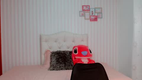 Snapshot of brooklove_doll chatting on December 27, 2024, 2:14 am Brook Loves online show from December 27, 2024, 2:14 am