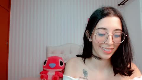 Snapshot of brooklove_doll chatting on January 3, 2025, 10:51 pm Brook Loves online show from January 3, 2025, 10:51 pm