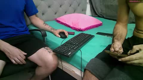 Mandinnnngooooo online show from October 12, 2025, 10:31 pm