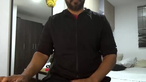 Snapshot of bruce_bigg chatting on December 20, 2024, 1:14 am Bruce online show from December 20, 2024, 1:14 am