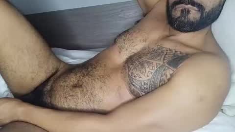 Snapshot of bruce_bigg chatting on January 2, 2025, 6:29 am Bruce online show from January 2, 2025, 6:29 am