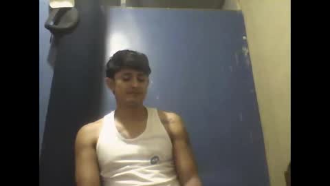 brunohot30 online show from September 17, 2025, 1:35 pm