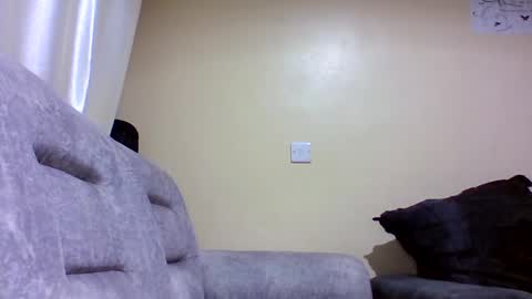 Snapshot of brusedarling chatting on March 2, 2025, 12:01 pm brucedarling online show from March 2, 2025, 12:01 pm