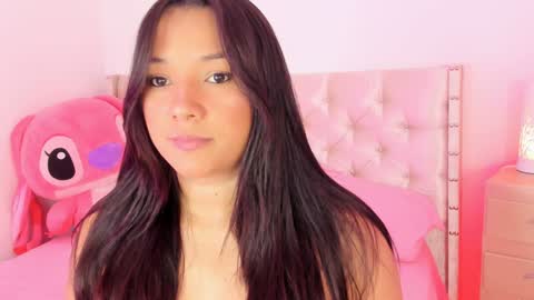 Snapshot of bryonny_ chatting on December 3, 2024, 4:39 pm Carly online show from December 3, 2024, 4:39 pm