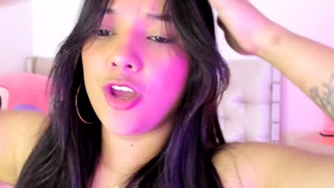 Snapshot of bryonny_ chatting on December 18, 2024, 6:46 pm Carly online show from December 18, 2024, 6:46 pm