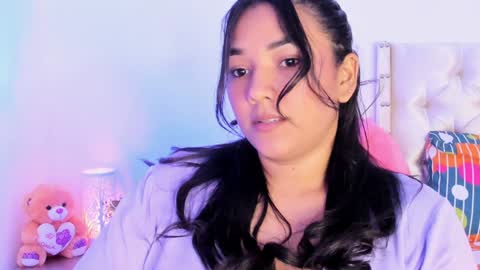 Snapshot of bryonny_ chatting on January 29, 2025, 8:46 pm Carly online show from January 29, 2025, 8:46 pm