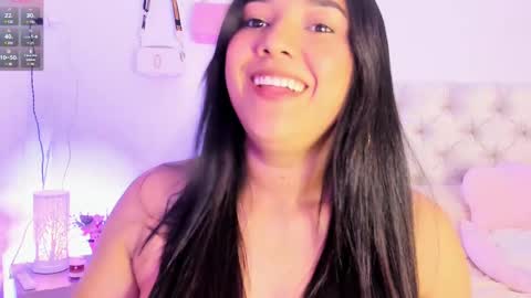 Snapshot of bryonny_ chatting on February 11, 2025, 4:24 pm Carly online show from February 11, 2025, 4:24 pm