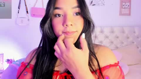 Snapshot of bryonny_ chatting on February 12, 2025, 3:49 pm Carly online show from February 12, 2025, 3:49 pm