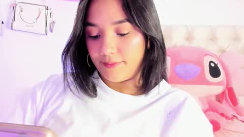 Snapshot of bryonny_ chatting on March 10, 2025, 3:20 pm Carly online show from March 10, 2025, 3:20 pm