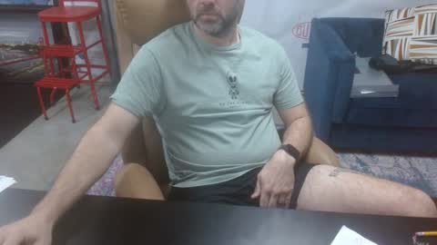 Snapshot of btrthanezra04 chatting on March 2, 2025, 6:05 am NickRock online show from March 2, 2025, 6:05 am