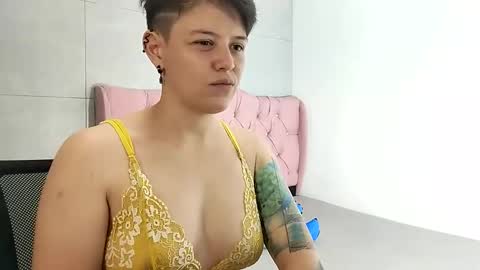 Snapshot of bug2025 chatting on September 19, 2025, 4:14 am bug2025 online show from September 19, 2025, 4:14 am