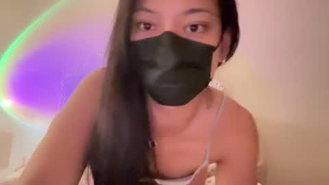 Snapshot of bunnyqt chatting on November 5, 2025, 6:35 am bunnyqt online show from November 5, 2025, 6:35 am