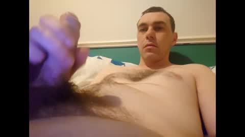 Snapshot of burtz909 chatting on December 7, 2024, 12:56 pm burtz909 online show from December 7, 2024, 12:56 pm