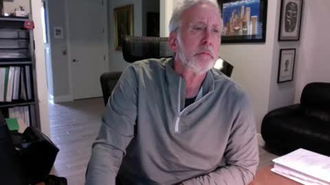 Snapshot of bustinout99 chatting on February 1, 2025, 3:39 pm afternoon wood online show from February 1, 2025, 3:39 pm