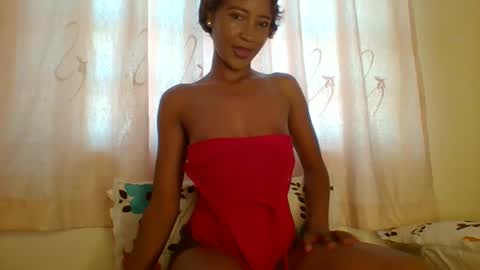 Snapshot of buttter_cup chatting on October 1, 2025, 6:30 am Claudia online show from October 1, 2025, 6:30 am