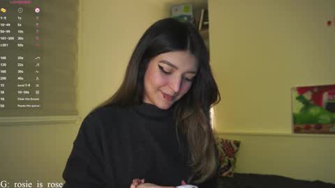 Snapshot of call_me_rosie chatting on December 27, 2024, 2:04 am   online show from December 27, 2024, 2:04 am