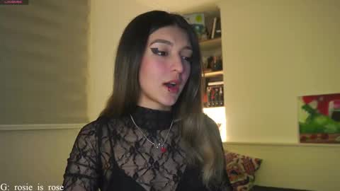 Snapshot of call_me_rosie chatting on January 21, 2025, 1:29 am   online show from January 21, 2025, 1:29 am