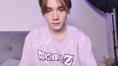 Snapshot of callmenineoneseven chatting on October 2, 2025, 11:12 pm Nick online show from October 2, 2025, 11:12 pm