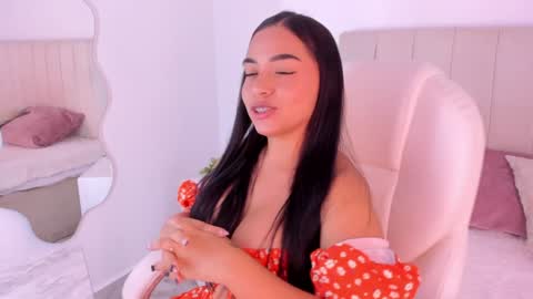 Snapshot of camila_adams chatting on December 29, 2024, 5:44 pm Cami online show from December 29, 2024, 5:44 pm
