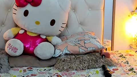 camila_sex_latina online show from January 16, 2025, 6:56 am