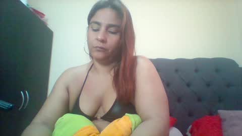 Snapshot of camilabrown23 chatting on February 9, 2025, 1:46 pm Camila Browm online show from February 9, 2025, 1:46 pm