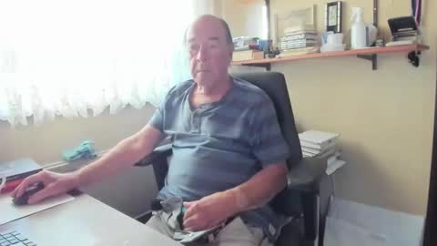 Cammee online show from September 28, 2025, 7:03 am