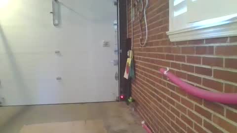 Snapshot of cammyman6900 chatting on September 26, 2025, 3:38 pm cammyman6900 online show from September 26, 2025, 3:38 pm