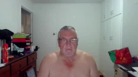 Snapshot of canberian chatting on January 14, 2025, 10:23 pm Canberian online show from January 14, 2025, 10:23 pm