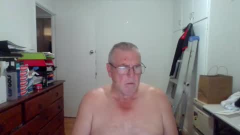 Snapshot of canberian chatting on February 28, 2025, 3:15 am Canberian online show from February 28, 2025, 3:15 am