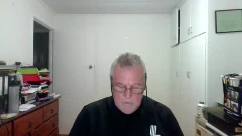 Snapshot of canberian chatting on November 3, 2025, 12:24 am Canberian online show from November 3, 2025, 12:24 am