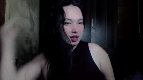 Snapshot of candiiice18 chatting on November 3, 2025, 6:31 pm candiiice18 online show from November 3, 2025, 6:31 pm