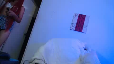 Snapshot of candy_cumy1 chatting on December 7, 2024, 10:01 am Dayan Camila online show from December 7, 2024, 10:01 am