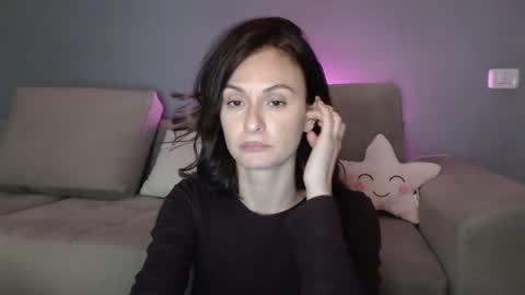 Snapshot of carakat chatting on March 4, 2025, 1:34 am carakat online show from March 4, 2025, 1:34 am