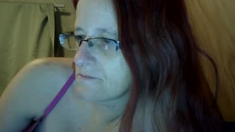 Snapshot of carleeswoman08 chatting on February 13, 2025, 2:09 pm carleeswoman08 online show from February 13, 2025, 2:09 pm