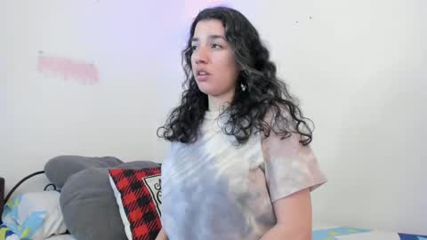 Snapshot of carmesix__ chatting on December 3, 2024, 8:39 pm carmesix__ online show from December 3, 2024, 8:39 pm