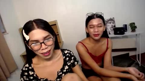 Snapshot of carol_linaxxx chatting on December 14, 2024, 3:18 am Carolina online show from December 14, 2024, 3:18 am