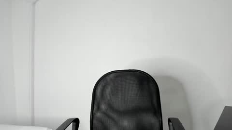 Snapshot of carolay759687 chatting on January 4, 2025, 2:25 am carolay759687 online show from January 4, 2025, 2:25 am