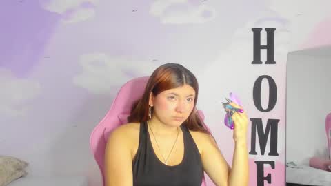 Snapshot of carolay759687 chatting on March 5, 2025, 2:57 am carolay759687 online show from March 5, 2025, 2:57 am