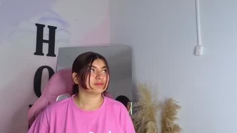 Snapshot of carolay759687 chatting on October 13, 2025, 9:48 pm carolay759687 online show from October 13, 2025, 9:48 pm