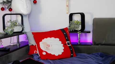 Snapshot of carter_reos chatting on December 22, 2024, 2:38 pm Carter online show from December 22, 2024, 2:38 pm
