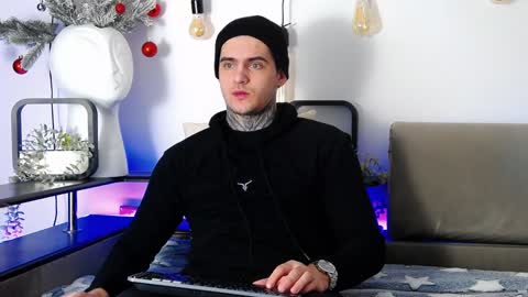 Snapshot of carter_reos chatting on January 16, 2025, 7:38 am Carter online show from January 16, 2025, 7:38 am