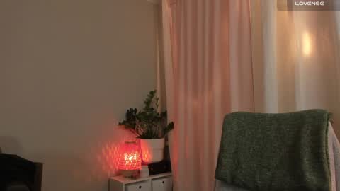 Snapshot of cassisland chatting on December 30, 2024, 2:09 am  cassandra  online show from December 30, 2024, 2:09 am