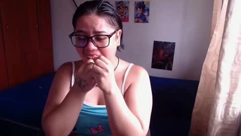 catalinaa_lovee online show from October 8, 2025, 3:31 pm