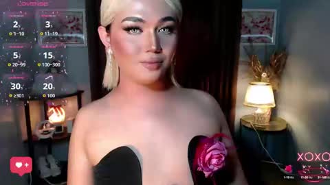 Snapshot of catherine_louise chatting on October 1, 2025, 2:39 am cath online show from October 1, 2025, 2:39 am