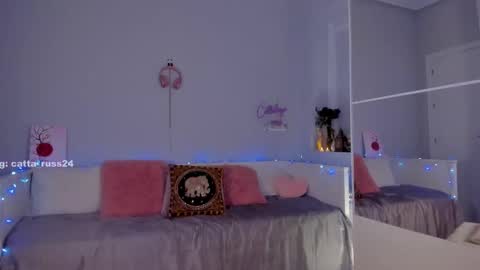 Snapshot of cattaleya_russ chatting on February 26, 2025, 6:54 pm catta 3 online show from February 26, 2025, 6:54 pm