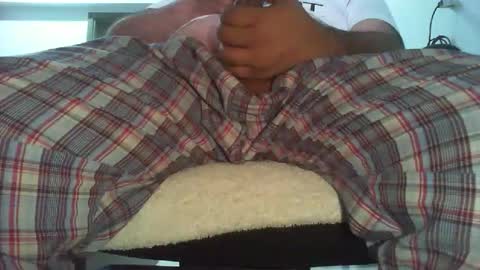 Snapshot of causticavibes chatting on September 24, 2025, 8:45 pm causticavibes online show from September 24, 2025, 8:45 pm