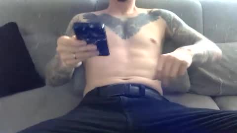 Snapshot of cc_couplexxx chatting on November 5, 2025, 9:42 am cc_couplexxx online show from November 5, 2025, 9:42 am